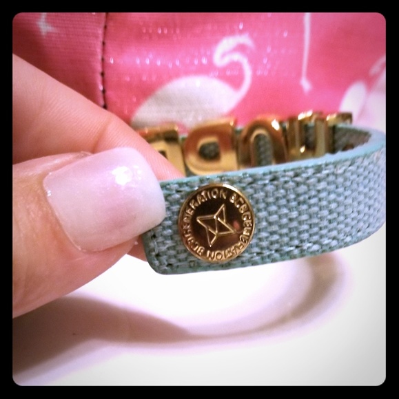 BCBG HOPE Bracelet - Picture 1 of 3